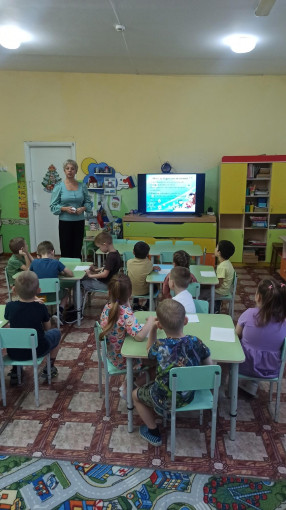 День снежинки День снежинки.