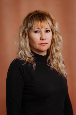 Помощник воспитателя Манакова Ирина Вячеславовна Помощник воспитателя Манакова Ирина Вячеславовна